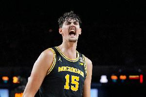 重磅国王对决NBA雄鹿首发阵容_重磅国王对决NBA雄鹿首发阵容在线观看_免费看直播