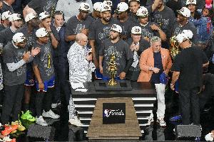 火爆NBA选秀大会第二轮对决选秀大会首发阵容_火爆NBA选秀大会第二轮对决选秀大会首发阵容在线观看_免费看直播